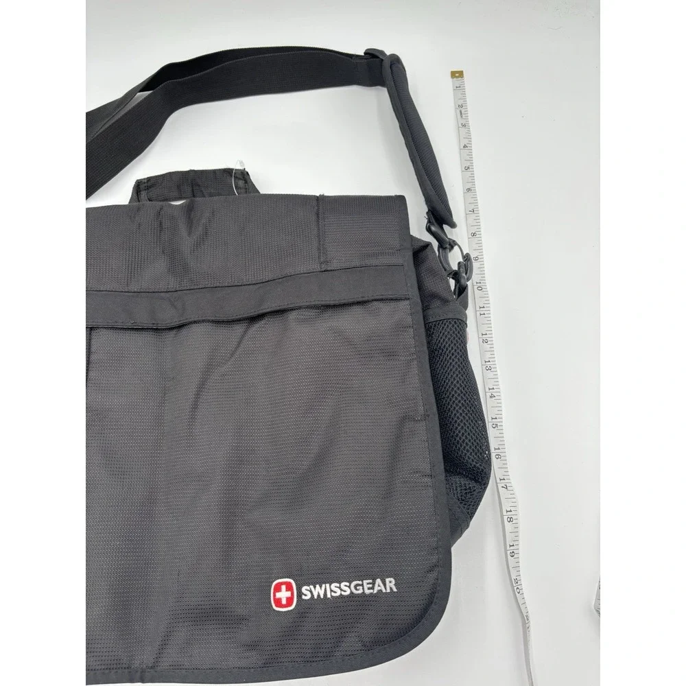 SwissGear‎ Black Messenger Laptop Bag Shoulder Crossbody Travel Organizer Case